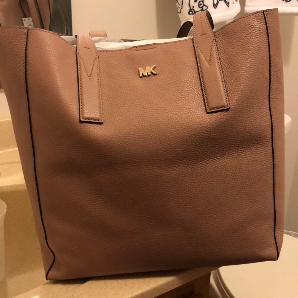 Michael Kors Purse.